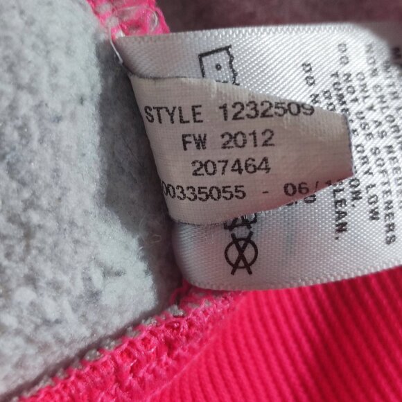 Under Armour Hoodie women's size M semi fitted pink colour with graphic design - Picture 7 of 11